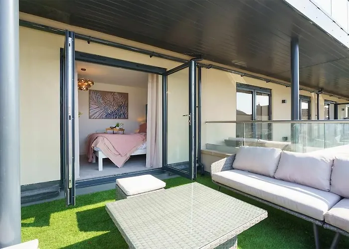 Darlington - 2 Bedroom Luxury By Mint Appartamento *